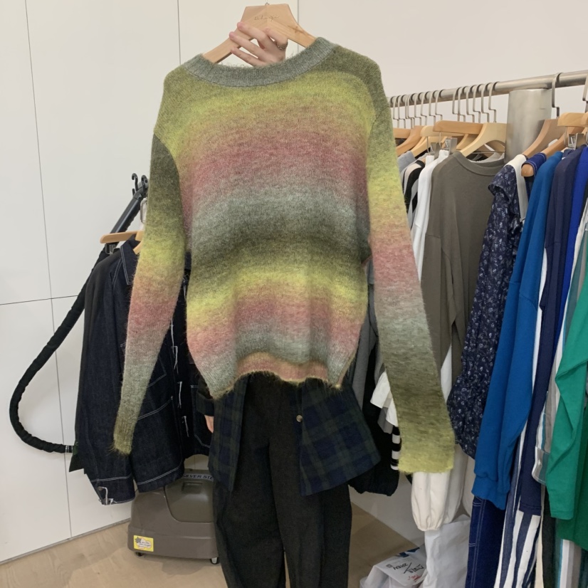 服裝設(shè)計中的編號藝術(shù) 從250901-0397看產(chǎn)品編碼的奧秘